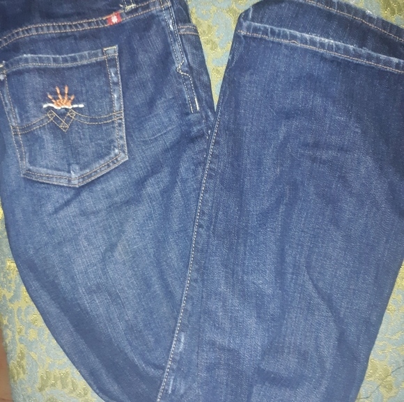 🍀💮Lucky Brand Jeans💮🍀 - Picture 3 of 3